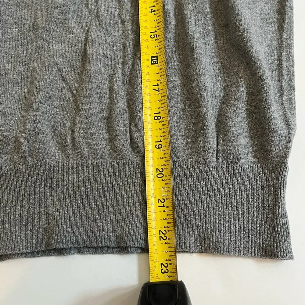 Women's Worthington gray sleeveless light sweater with ruffles, Size Large - Picture 6 of 9